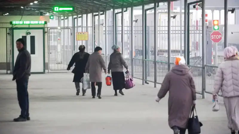 ТУРКЕСТАН: РАБОТА ТАМОЖНИ В КЕЛЕССКОМ РАЙОНЕ - НА КОНТРОЛЕ (2)