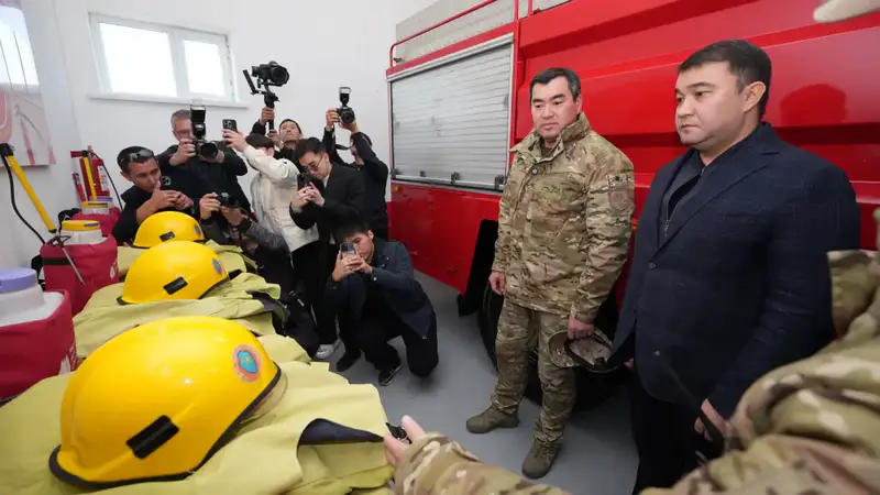 Глава МЧС открыл в селе Карамурт новый ДПФ «Ауыл құтқарушылары» (10)