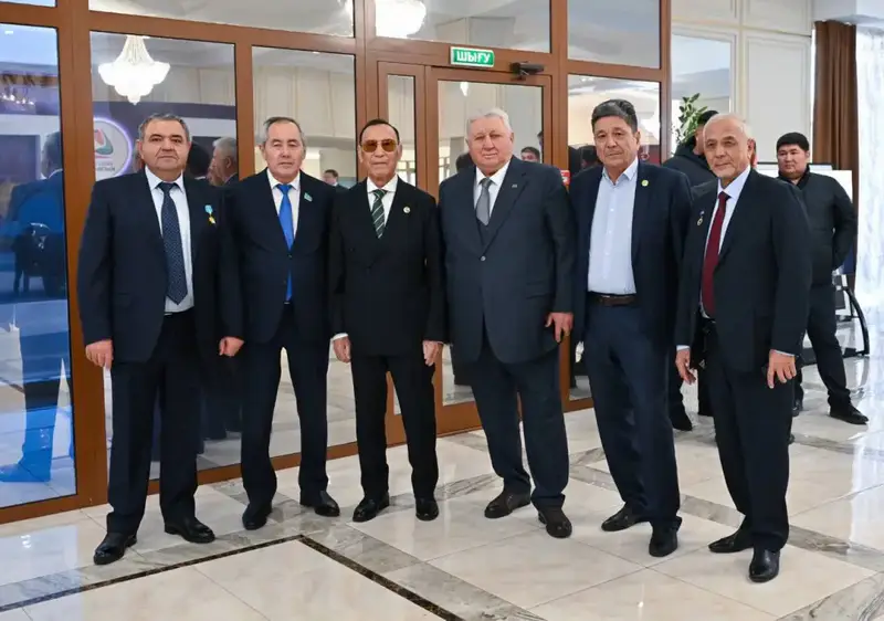 Торжественное собрание в СКО: чествование работников сельского хозяйства и их заслуг Павлодаре