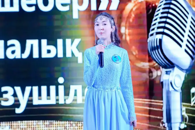 В Астане прошел конкурс творческих ведущих «Мастер слова» среди школьников (7)