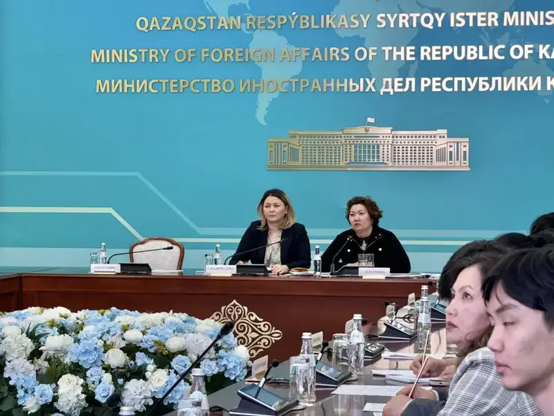 Круглый стол в МИД Казахстана: обсуждение роли социальных работников в защите прав человека Павлодаре