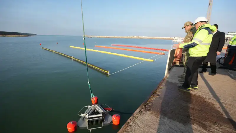 Глава МЧС посетил морской отряд «Теңіз жасағы» (8)