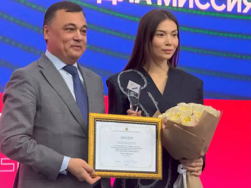 Официальный представитель МЧС Казахстана признана «Жыл үздігі» (3)