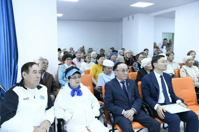 Влияние успеха 80-летнего казахстанца на популяризацию активного долголетия среди пенсионеров Павлодаре