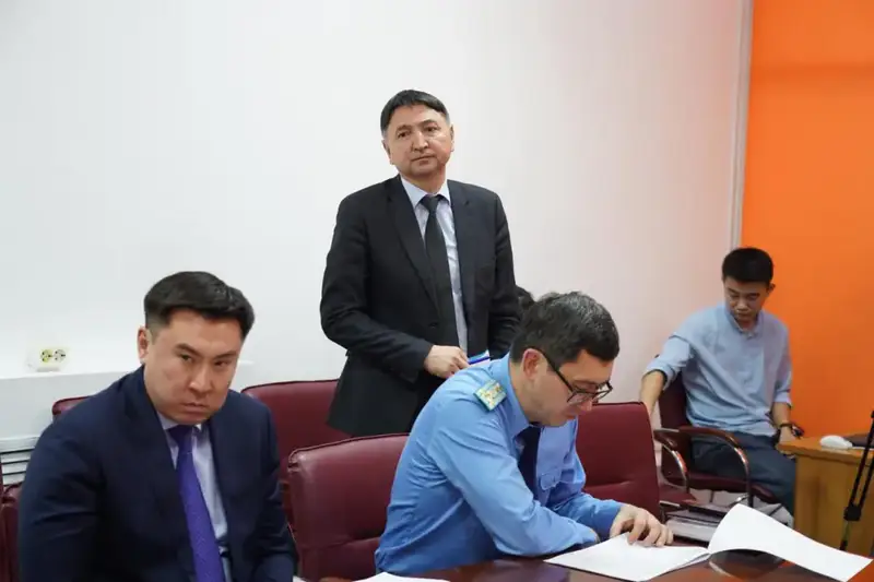 Граждане Кокшетау и Аршалынского района обсудили с акимом проблемы жилья и газоснабжения Павлодаре