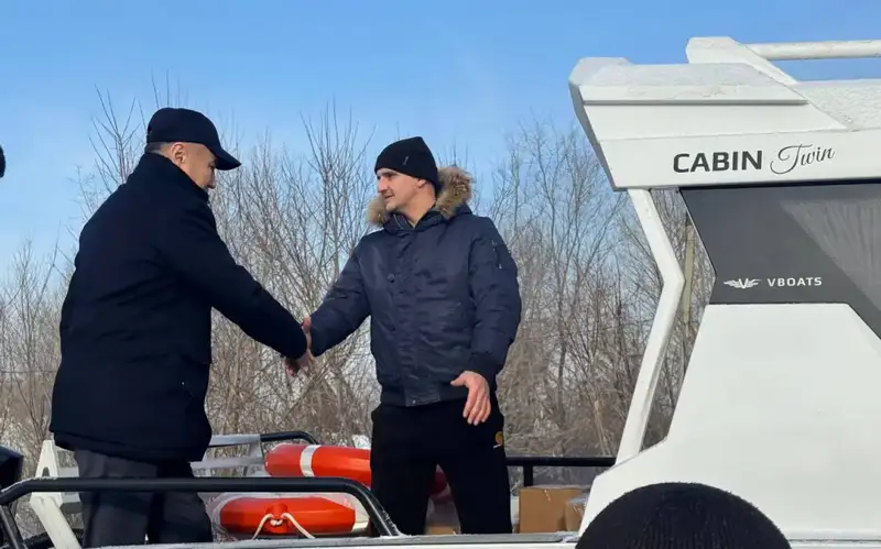 Спасатели ВКО получили новый катер для патрулирования водоемов Павлодаре