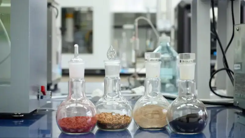 Ученые КазНУ разработали эффективный способ защиты семян (3)