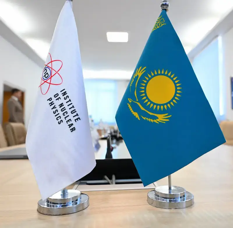 Аким Алматы ознакомился с работой ключевого ядерного института страны (5)