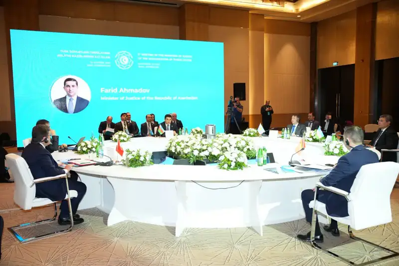 Министр юстиции Республики Казахстан Ерлан Сарсембаев принял участие во втором заседании Совета министров юстиции Организации тюркских государств, прошедшем в Баку (5)
