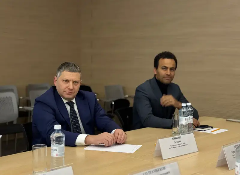 Асхат Шахаров обсудил с послом Франции инвестиционные проекты в Актюбинской области (3)