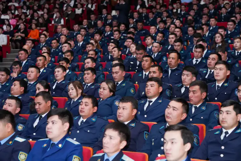 Молодежный форум в Туркестане: обсуждение правовой грамотности и роли молодежи в обществе Павлодаре