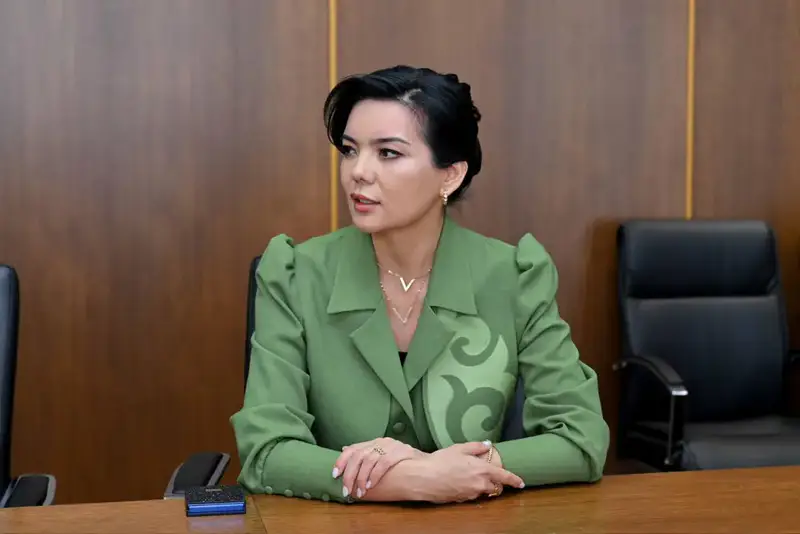 Встреча акима области с успешными женщинами по вопросам гендерной политики и экономической активности Павлодаре