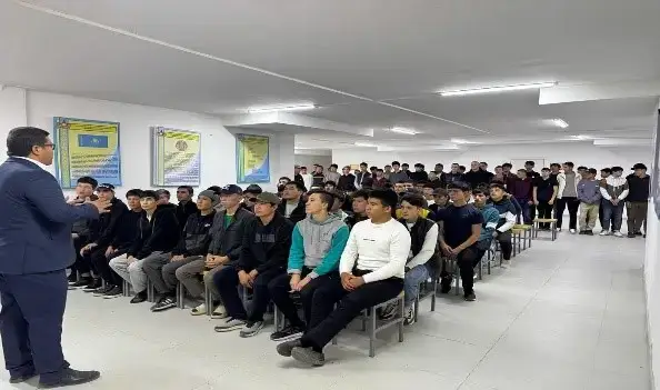 В Туркестанской области прошла встреча для призывников по вопросам борьбы с экстремизмом и терроризмом Павлодаре