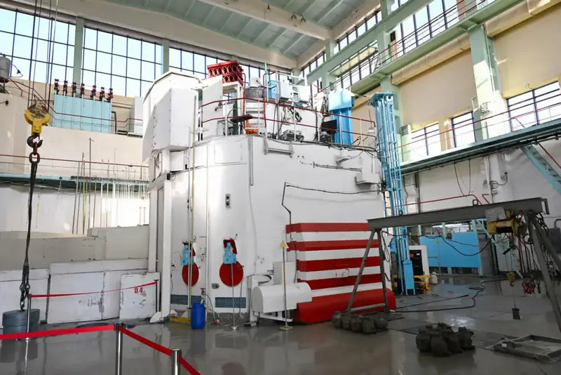 Аким Алматы подчеркивает важность науки в решении городских задач на встрече с Институтом ядерной физики Павлодаре