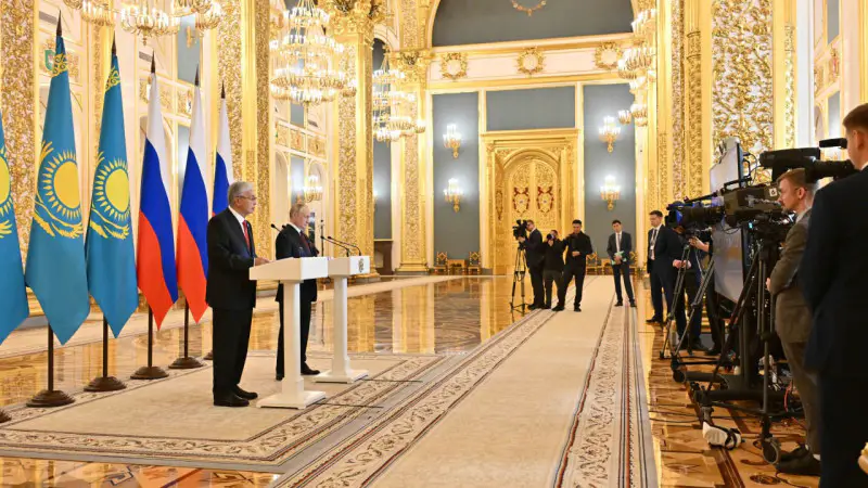 Токаев: Казахстан и Россия решают все вопросы без нерешаемых сфер Павлодаре