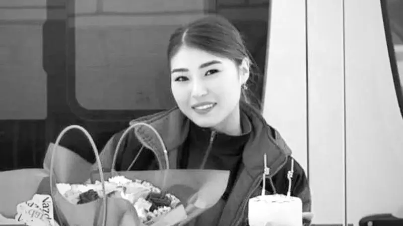 В Астане произошла трагедия: фельдшер скорой помощи скончалась в больнице после обрушения облицовки и кондиционера. Павлодаре