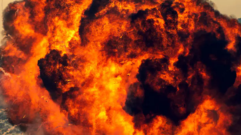 Шторм на Каспии: атака на КТК оставила следы на морской глади Павлодаре