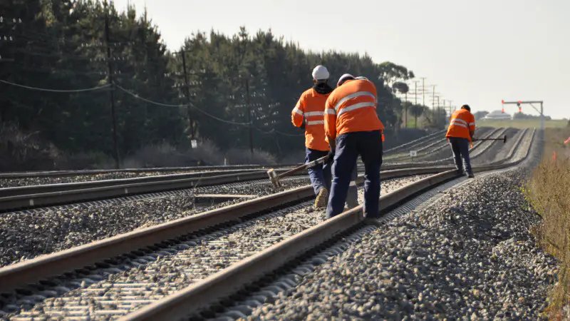 Китайские железнодорожники смогут работать в Казахстане: достигнуто соглашение о размещении сменных работников на приграничных станциях Павлодаре