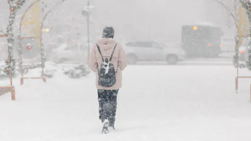 Зимний натиск: Казахстан готовится к снежному штурму и морозам до -23°C Павлодаре
