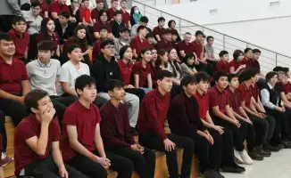 Лекция о правовой ответственности: предупреждение о последствиях правонарушений для молодежи