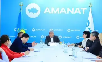 Обсуждение социальных проблем на приёме граждан в филиале партии Amanat