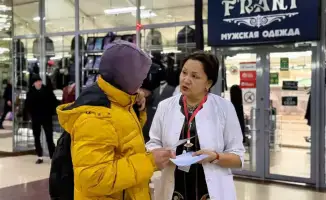 Акция по борьбе со СПИДом в Астане