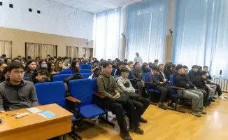 Международный опыт: в Астане прошло мероприятие по профилактике лудомании и финансового мошенничества среди молодежи