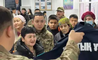 Визит родителей гвардейцев в воинскую часть в Туркестане: влияние на выбор будущей профессии молодежи