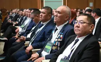 На втором форуме работников сельского хозяйства Президент наградил 30 передовиков аграрного сектора