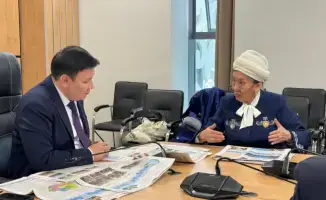 Обсуждение вопросов внедрения искусственного интеллекта и национального воспитания в контексте международного сотрудничества