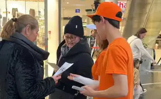 Акция против гендерного насилия в ТРЦ Хан Шатыр