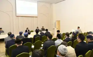 Семинар по искусственному интеллекту для духовенства в Астане