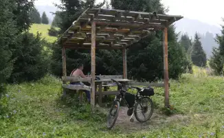 Almaty's Tourism Investments Surge to 113 Billion Tenge in January-September 2025