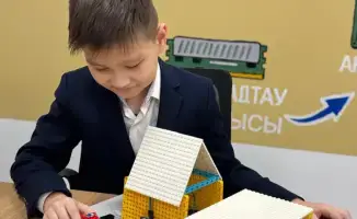 Учебные инновации: школьник из Астаны создает «умный шлагбаум» для контроля доступа