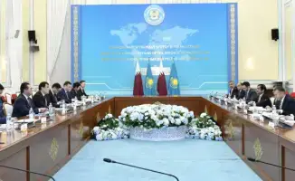Казахстан и Катар провели консультации по вопросам сотрудничества в Астане