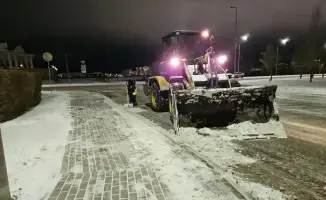 Ночная снегоуборка в Астане: тысячи единиц техники