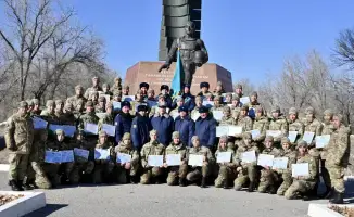 Церемония проводов солдат срочной службы в Казахстане: отвага и дисциплина на службе Родине