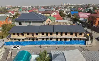 Снос незаконного здания в Алматы