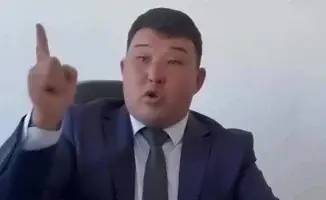 Скандал с сельским акимом: Нурымбет Сактаганов объяснил, почему не уволили обматерившего жителей