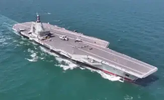 Китай ввёл в строй первый в мире неядерный авианосец с электромагнитными катапультами: исторический шаг в военно-морской мощи