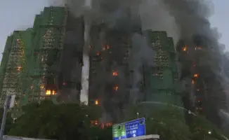 Крупный пожар в Гонконге: 13 погибших в жилом комплексе из 7 домов