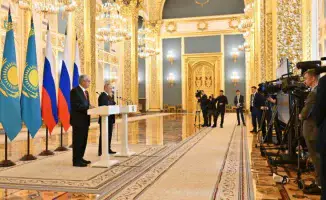 Токаев: Казахстан и Россия решают все вопросы без нерешаемых сфер