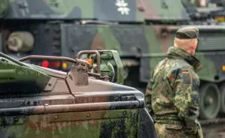 Германия опровергает слухи о военных планах: последствия для международной стабильности