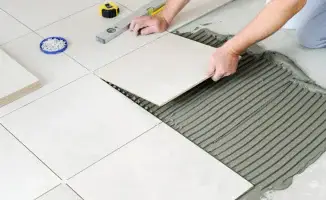 Скандал с тендерами на плитку и питание в школе Кенкияка: общественное недовольство и обсуждение в соцсетях