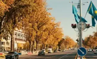 Ташкент готовится к визиту Президента Казахстана: улицы украшены флагами Казахстана