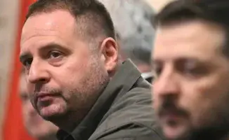 Срочно: Президент Украины Владимир Зеленский уволил главу офиса президента Андрея Ермака