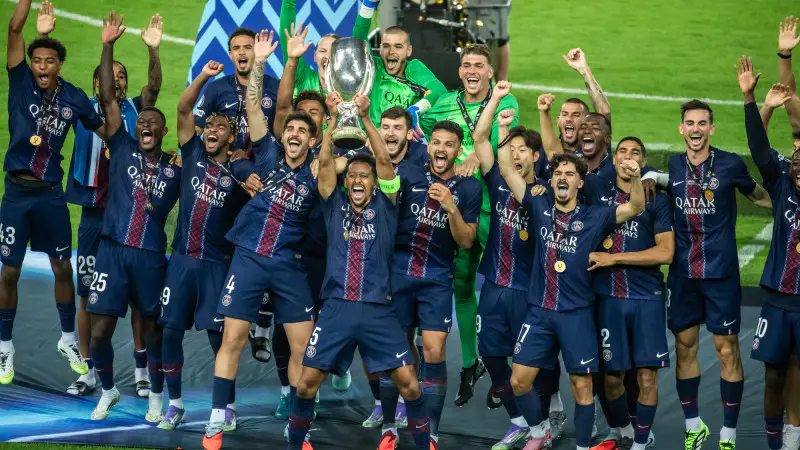 Токаев обсудил выкуп клубов в Казахстане и развитие футбола с членом исполкома УЕФА Павлодаре