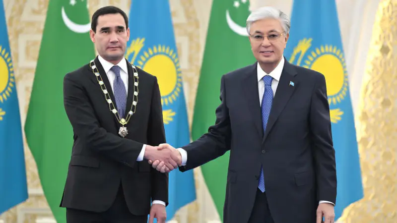 Токаев наградил Бердымухамедова орденом 'Алтын Қыран' в Астане Павлодаре