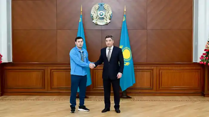 Золотые медали и орден: триумф Еркебулана! Павлодаре