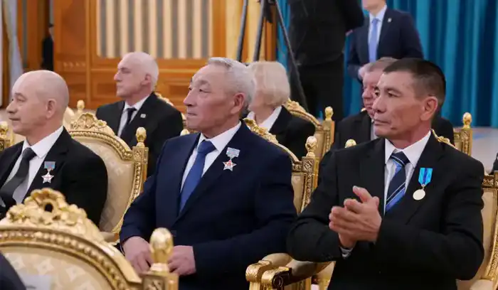 Глава государства поздравил работников энергетической отрасли с профессиональным праздником Павлодаре